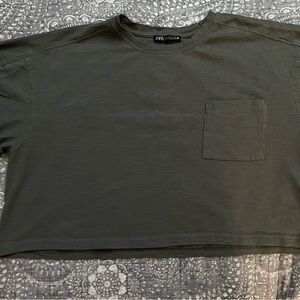 Zara Green Short Sleeve cropped t  Large